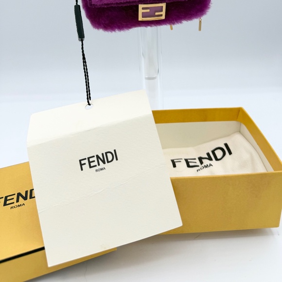 FENDI 2021 Nano Baguette Purple Shearling FF Buckle in Gold - Picture 2 of 7